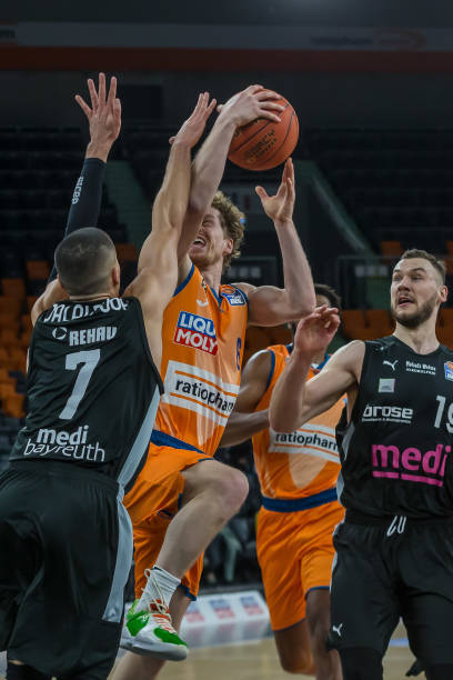 也反复强调 也反复强调